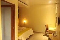 Hotel Zen Near Purimas Centre 2*